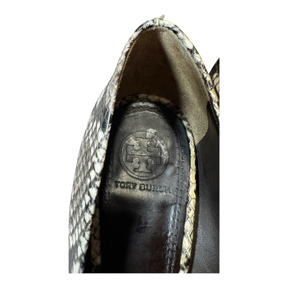 Tory Burch Benton Snakeskin Embossed Leather Wedge Pumps Size 7.5 - Picture 9 of 11